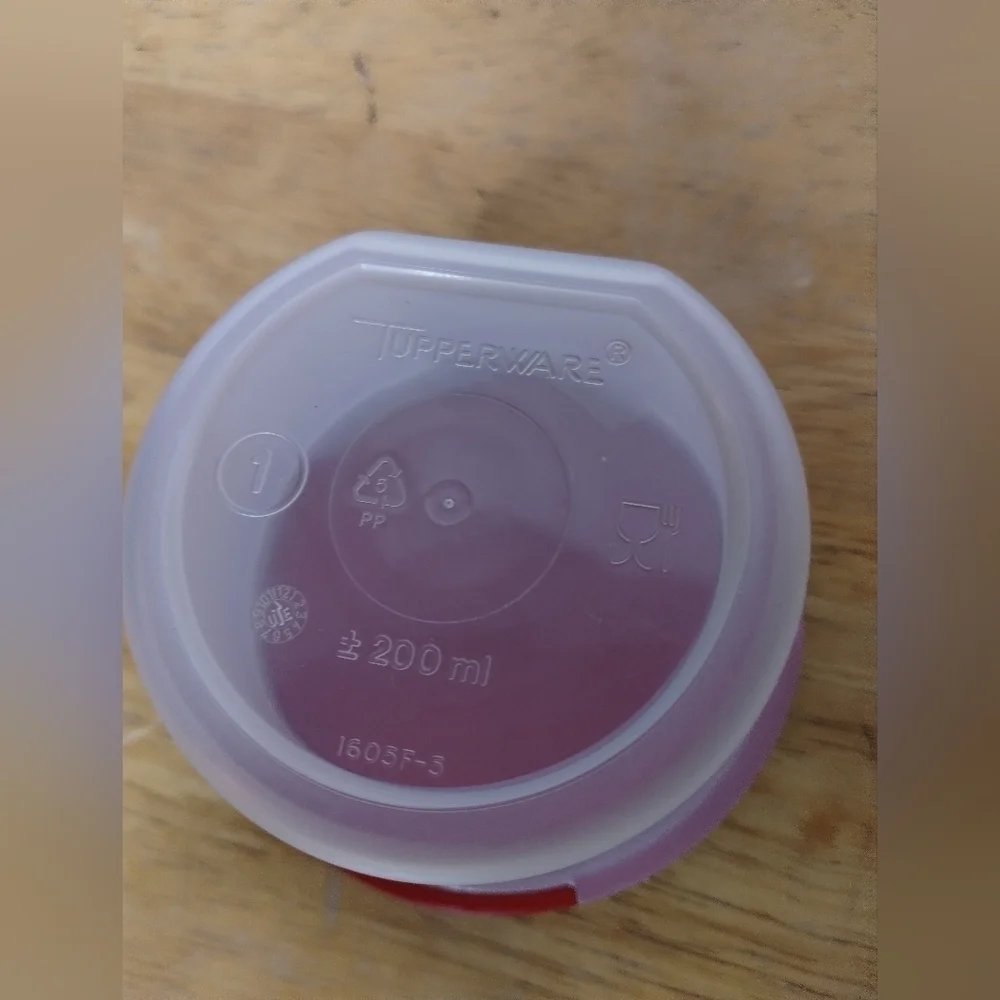 New Tupperware Red Modular mate round #1